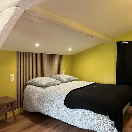 Charmant Gite Cocooning Avec Jardin, Proche Commerces Et Activites Nature, A 15 Min De Vichy - Fr-1-489-521 *